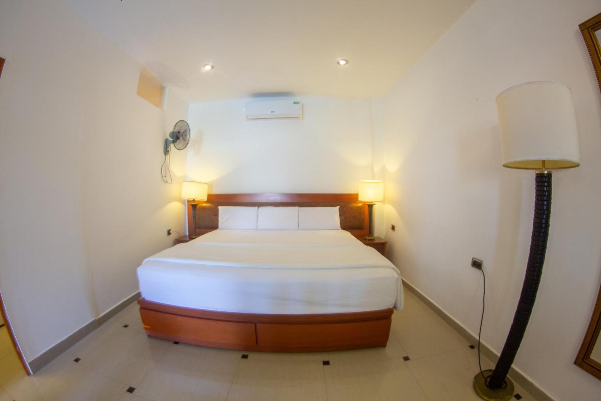 Hotel Resort Thiago Chincha Alta Exterior photo