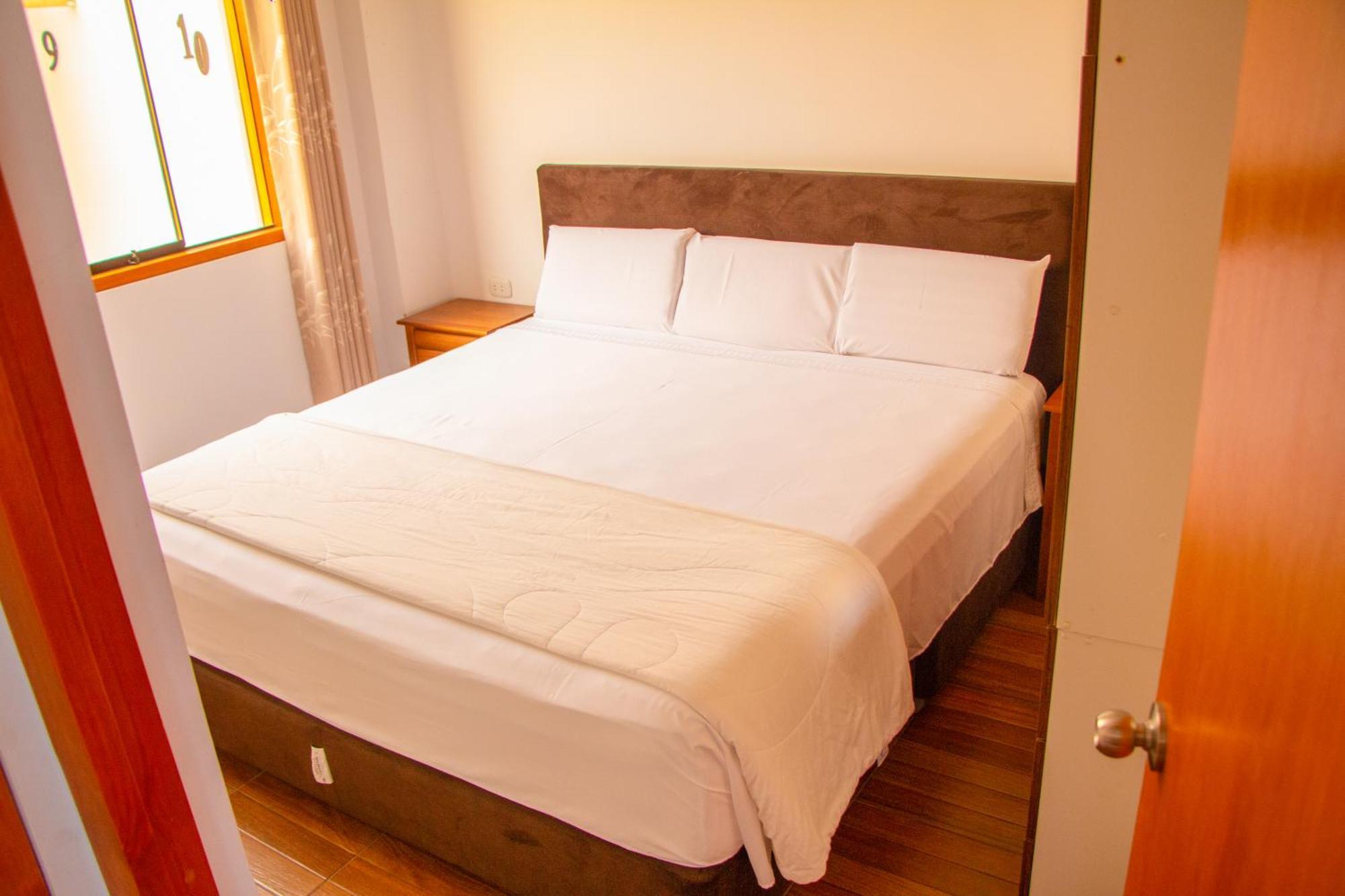 Hotel Resort Thiago Chincha Alta Exterior photo