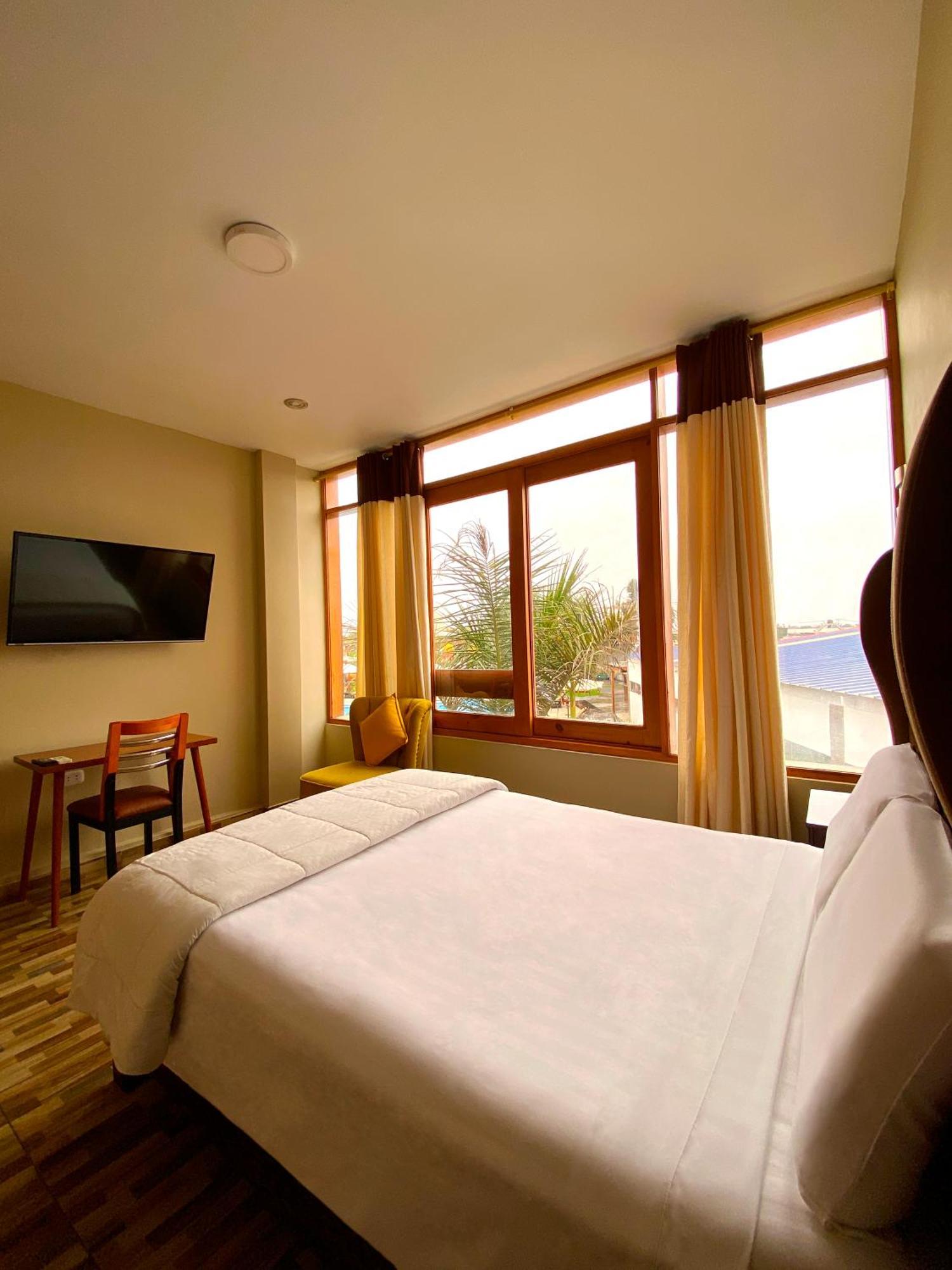 Hotel Resort Thiago Chincha Alta Exterior photo