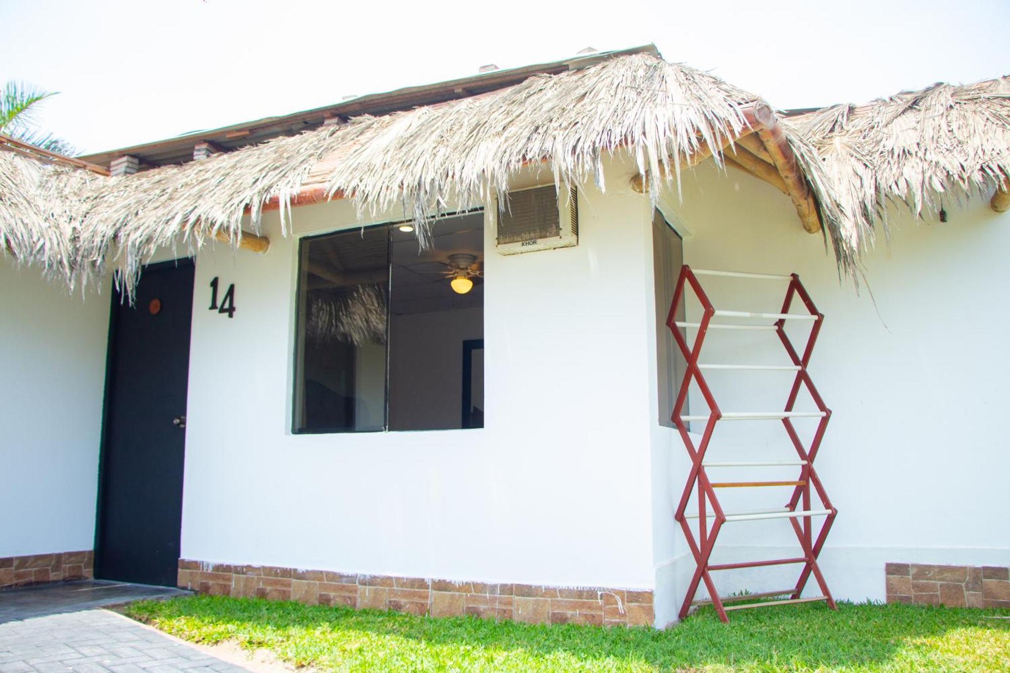 Hotel Resort Thiago Chincha Alta Exterior photo