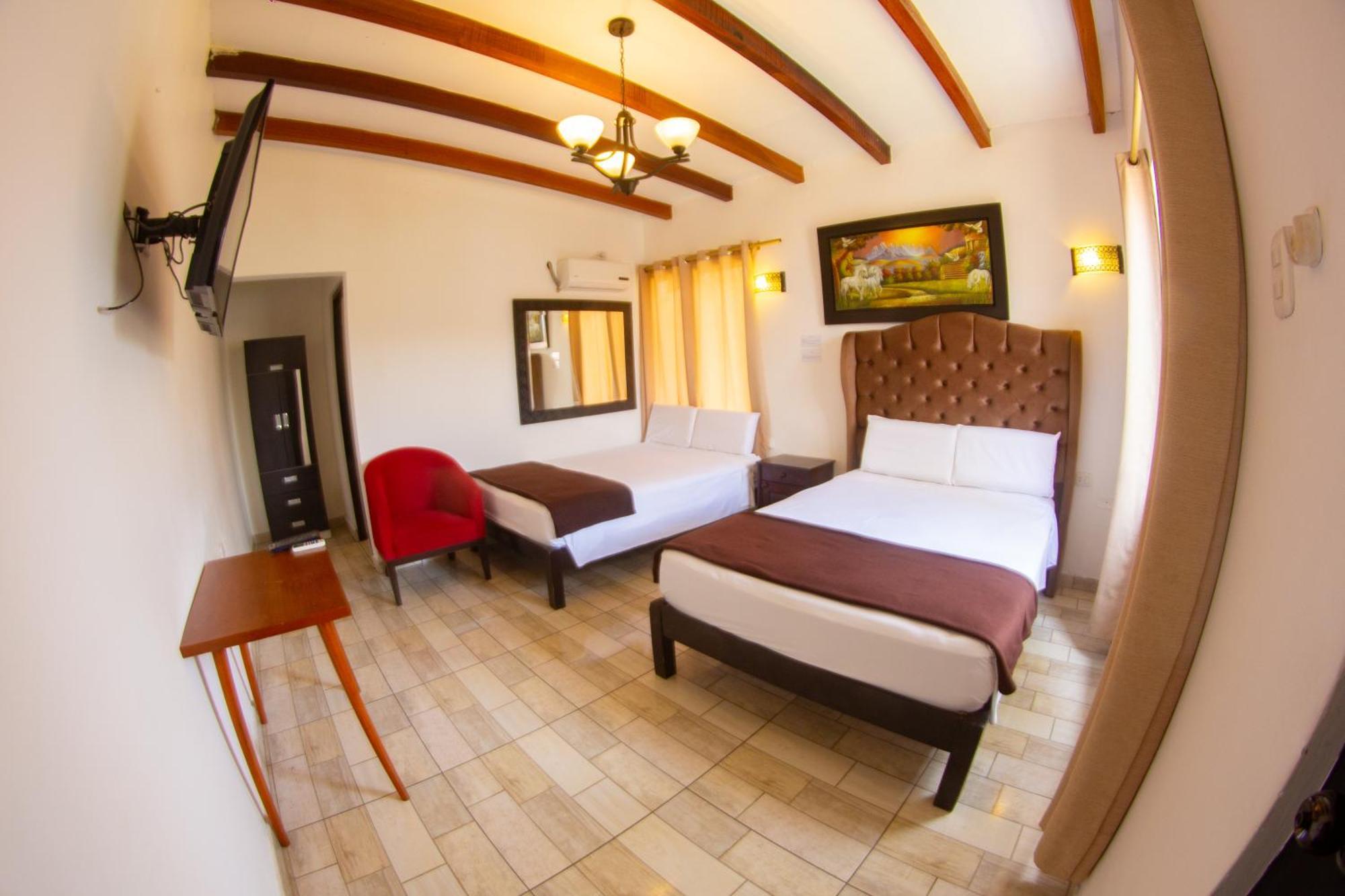 Hotel Resort Thiago Chincha Alta Exterior photo